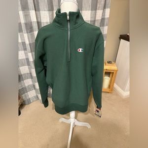 NWT Men’s Champion Pullover